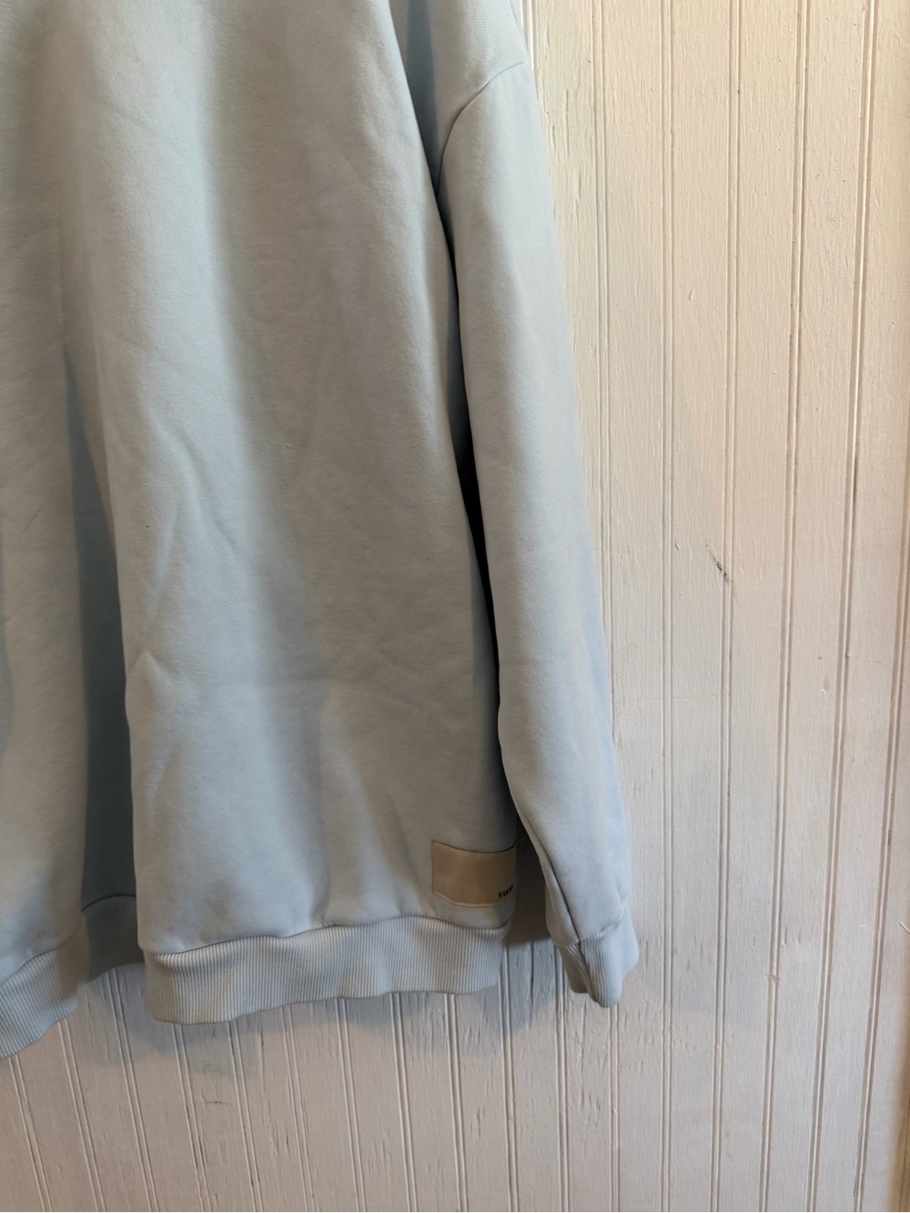 Vuori, Cozy Light Blue Oversized Sweatshirt - Picture 3 of 7